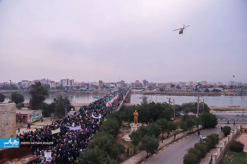 یک‌دلی‌ نسل‌اول تا چهارم انقلاب‌اسلامی در راهپیمایی ۲۲بهمن