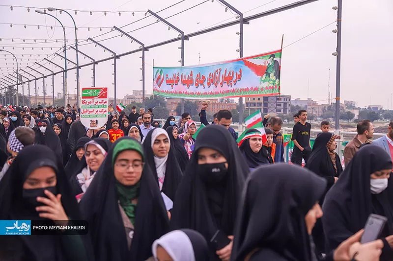 یک‌دلی‌ نسل‌اول تا چهارم انقلاب‌اسلامی در راهپیمایی ۲۲بهمن